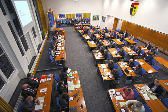 Dieses Bild zeigt eine Sitzung des Gladbecker Stadtrates.